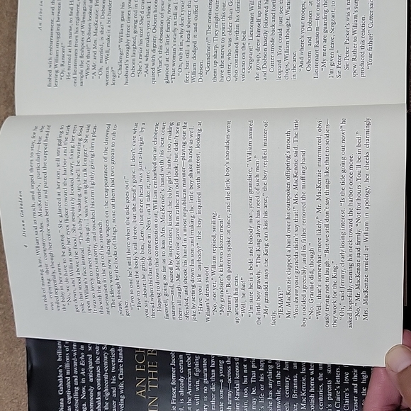 "An Echo In The Bone" Hardback Novel!!! - Picture 15 of 16